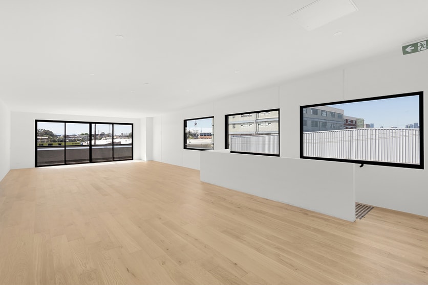 Click to view all images 5/56 Phoenix Street Brunswick VIC 3056 - Image 3