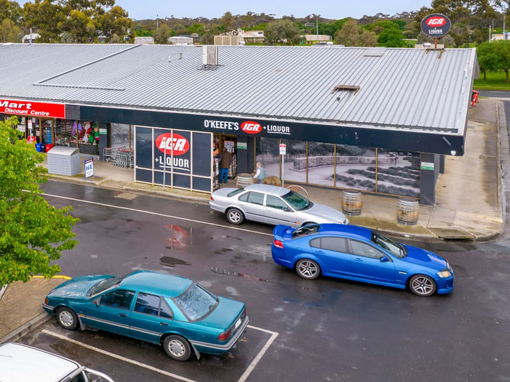 Click to view all images 10 & 11/115 Anzac Avenue Seymour VIC 3660 - Image 1