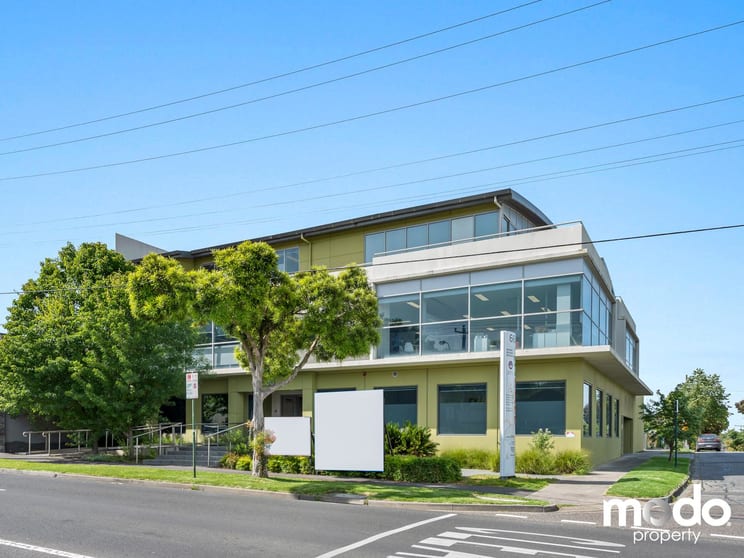 8/660 Canterbury Road Surrey Hills VIC 3127 - Image 3