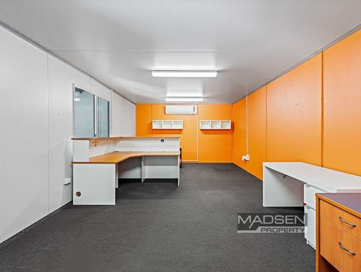 Click to view all images 11/16 Collinsvale Street Rocklea QLD 4106 - Image 3