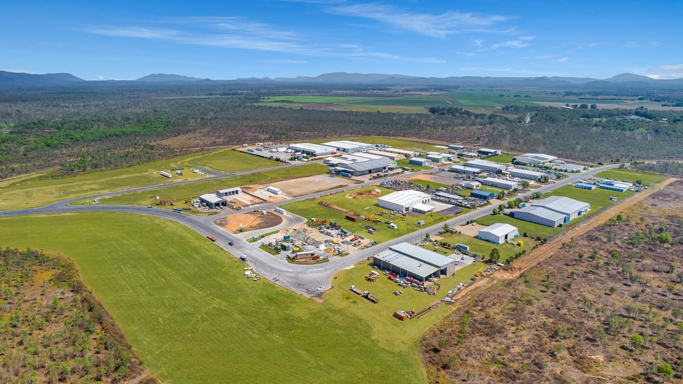 Click to view all images 256, 35 Keegan Street Mareeba QLD 4880 - Image 2
