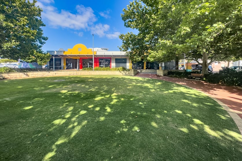 26 Carey Street Bunbury WA 6230 - Image 2
