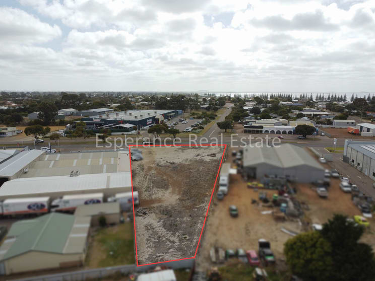 Click to view all images 32 Norseman Road Chadwick WA 6450 - Image 1