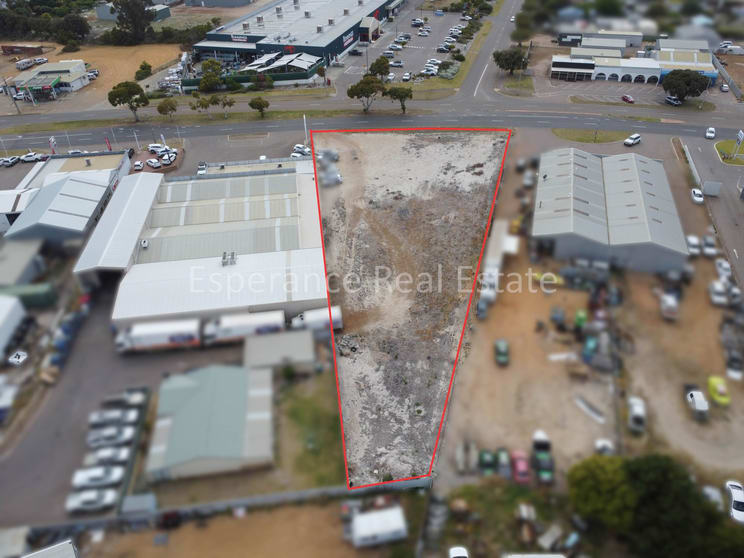 Click to view all images 32 Norseman Road Chadwick WA 6450 - Image 3