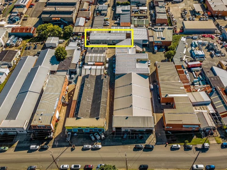 Click to view all images 6/19-21 Norman Street Peakhurst NSW 2210 - Image 2