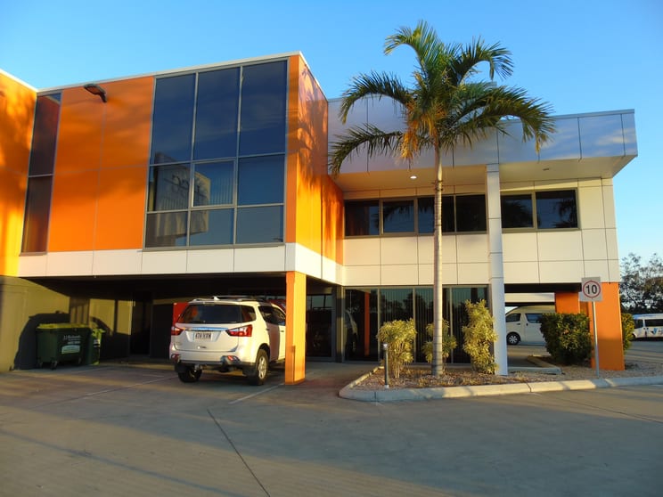 Click to view all images C06/216 Harbour Road Mackay Harbour QLD 4740 - Image 2
