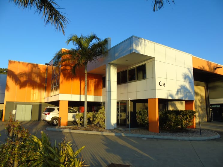 Click to view all images C06/216 Harbour Road Mackay Harbour QLD 4740 - Image 1
