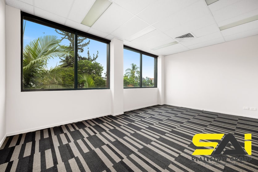 Click to view all images 46 Wharf Street Kangaroo Point QLD 4169 - Image 2