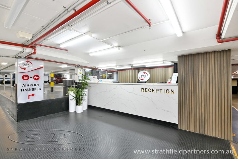 Click to view all images 565/1008 Botany Road Mascot NSW 2020 - Image 1