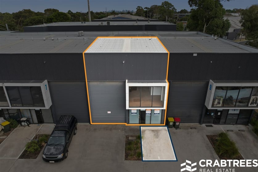 Click to view all images 8/8A Railway Avenue Oakleigh VIC 3166 - Image 3