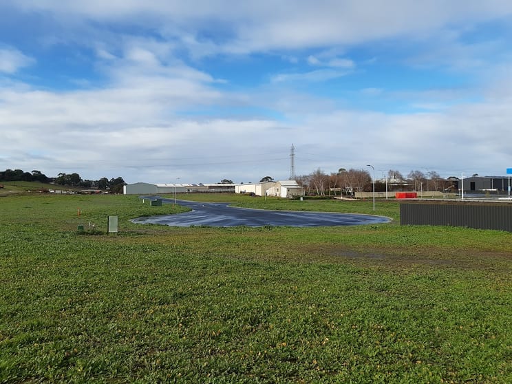 Click to view all images LOT 34 DUNNING COURT Mount Gambier SA 5290 - Image 1