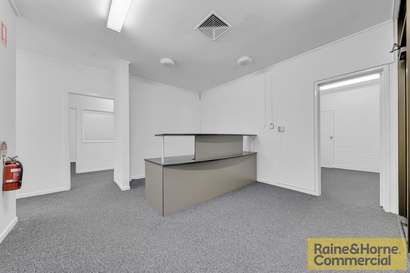 Click to view all images 15/696 Sandgate Road Clayfield QLD 4011 - Image 1