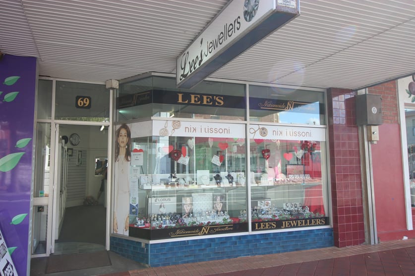 Click to view all images 69 Reibey Street Ulverstone TAS 7315 - Image 3