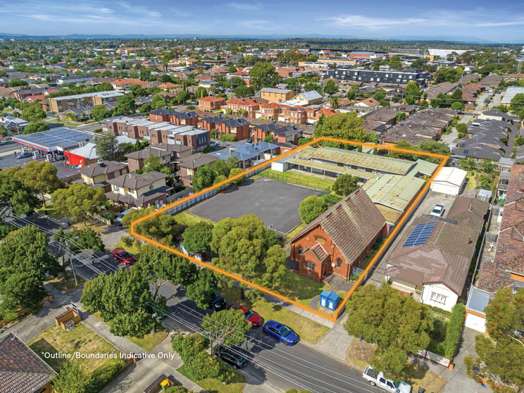 Click to view all images 34 George Street Reservoir VIC 3073 - Image 3
