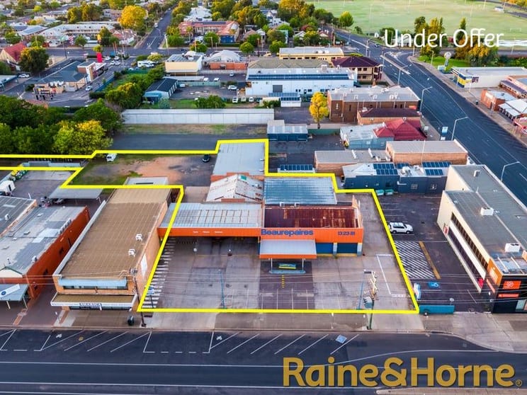 Click to view all images 21-23 Bultje Street Dubbo NSW 2830 - Image 1