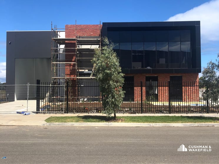 Click to view all images Unit 1/20 Beyer Road Braeside VIC 3195 - Image 3