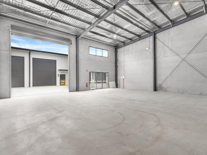 Click to view all images 11-13 Ellsmere Avenue Singleton NSW 2330 - Image 2