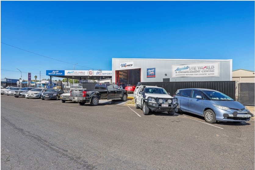 Click to view all images 13 In Street Tamworth NSW 2340 - Image 2