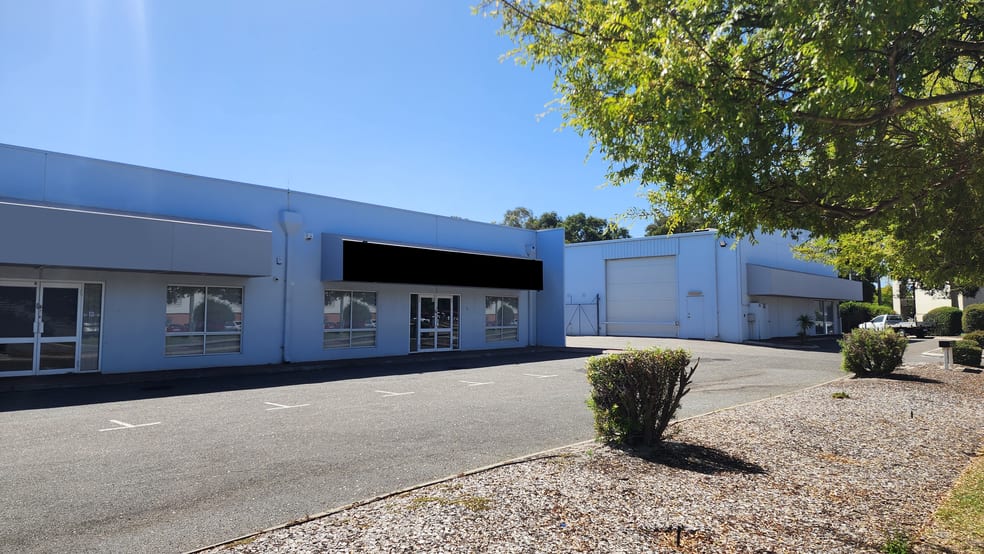 Click to view all images Unit 5/13-15 Harvard Way Canning Vale WA 6155 - Image 2