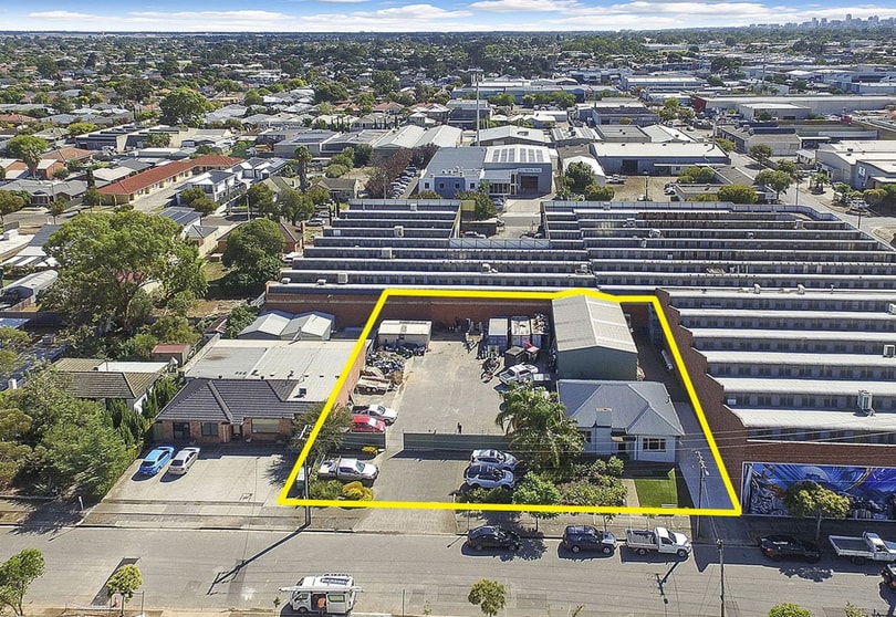 Click to view all images 37-39 Conmurra Avenue Edwardstown SA 5039 - Image 2