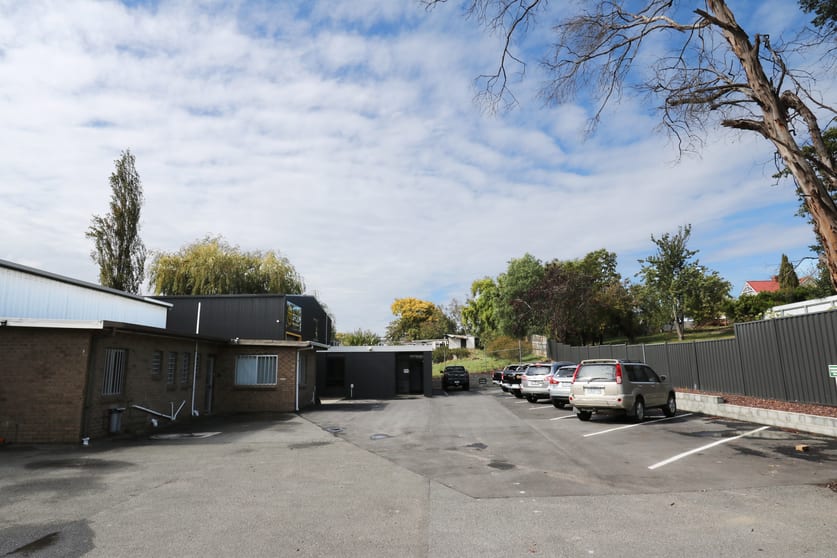 Click to view all images 3/19A Dowling Street Launceston TAS 7250 - Image 2