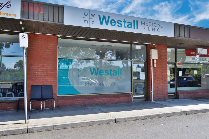 Click to view all images 4/166 Rosebank Avenue Clayton South VIC 3169 - Image 1