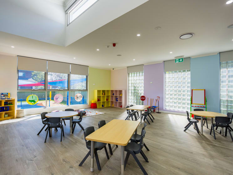 Click to view all images 72 Park Road East Hills NSW 2213 - Image 3