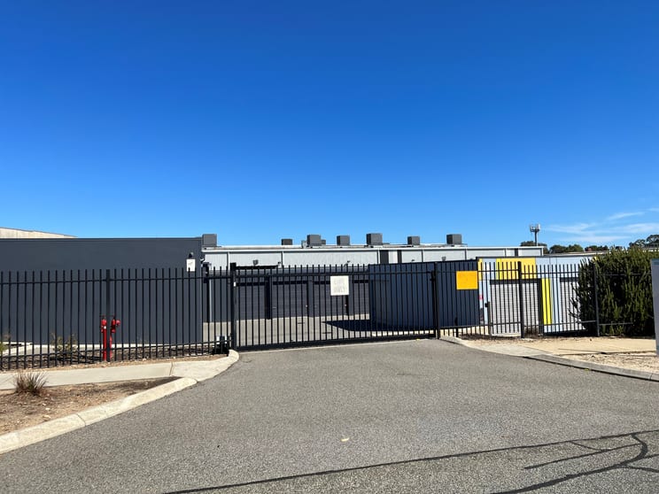 Click to view all images 16/26 Fisher Street Belmont WA 6104 - Image 3