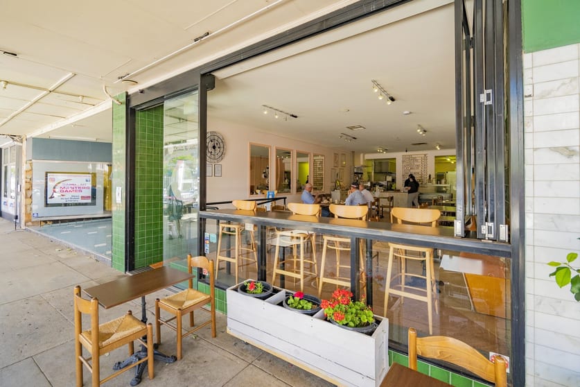 Click to view all images 114 East Street Narrandera NSW 2700 - Image 1
