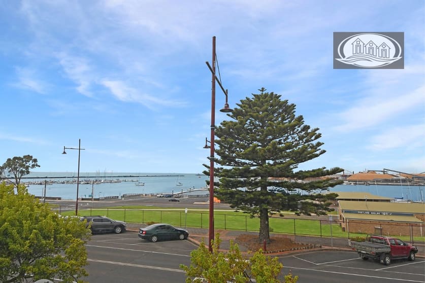 77 Bentinck Street Portland VIC 3305 - Image 2