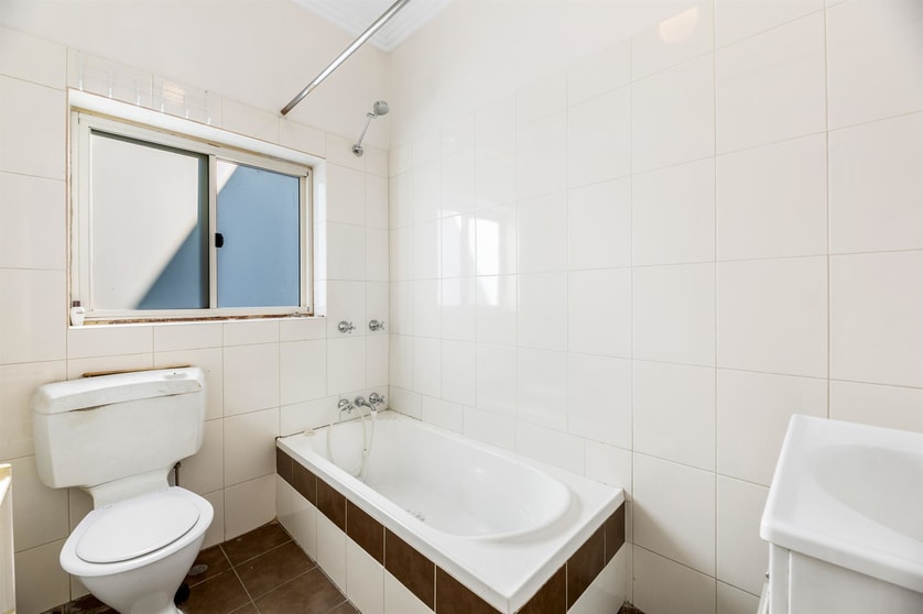 Click to view all images 365 Pacific Hwy Asquith NSW 2077 - Image 3