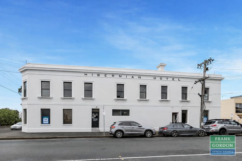 Click to view all images 358 Graham Street Port Melbourne VIC 3207 - Image 2
