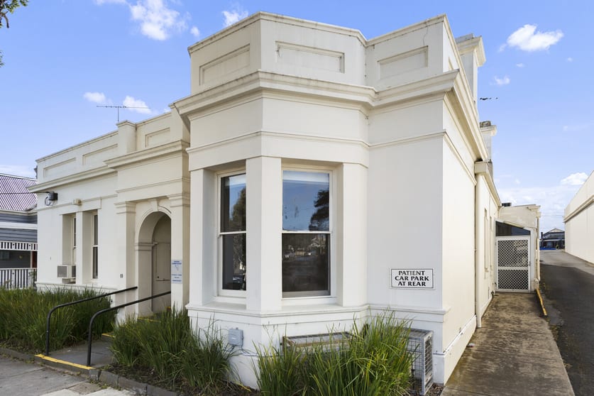 Click to view all images 19 Mckillop Street Geelong VIC 3220 - Image 1