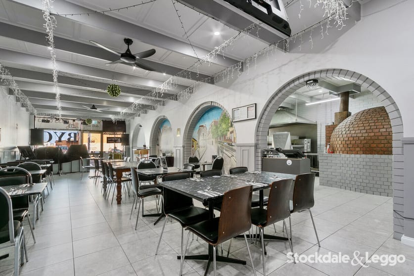 Click to view all images 6 Hoyle Street Morwell VIC 3840 - Image 2