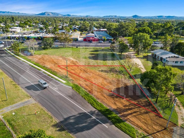 Click to view all images Lot B/6 Lawrie Street Gracemere QLD 4702 - Image 1