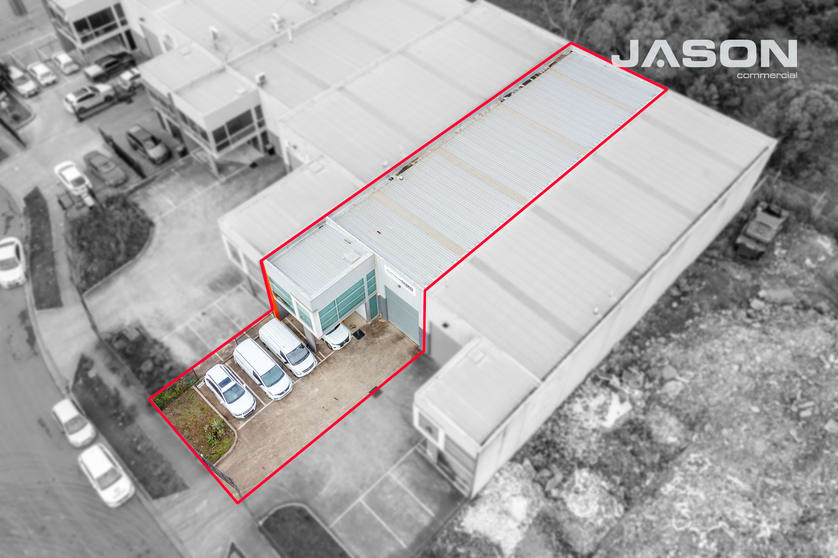 Click to view all images 4A Lawn Court Craigieburn VIC 3064 - Image 2