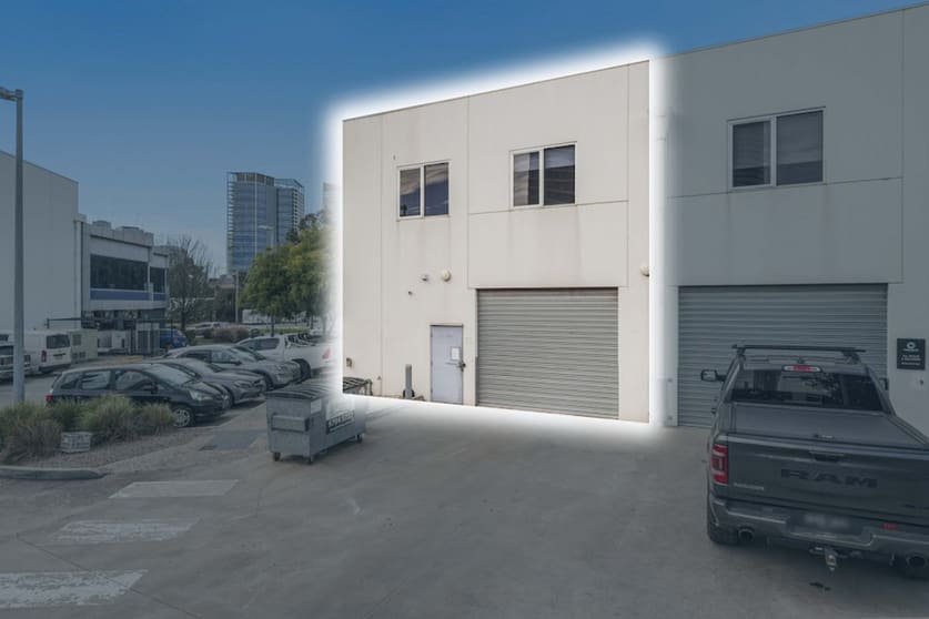 Click to view all images A1/8 Rogers Street Port Melbourne VIC 3207 - Image 2