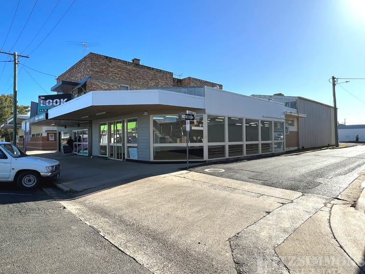 Click to view all images 47 Patrick Street Dalby QLD 4405 - Image 2