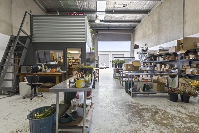 Click to view all images 8/9-11 Leather Street Breakwater VIC 3219 - Image 2