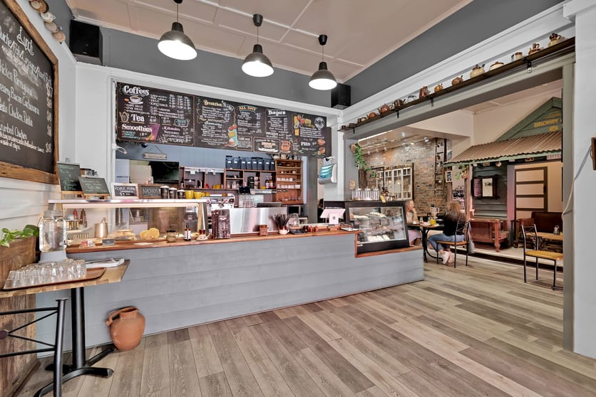 Click to view all images 73 Mary Street Gympie QLD 4570 - Image 3
