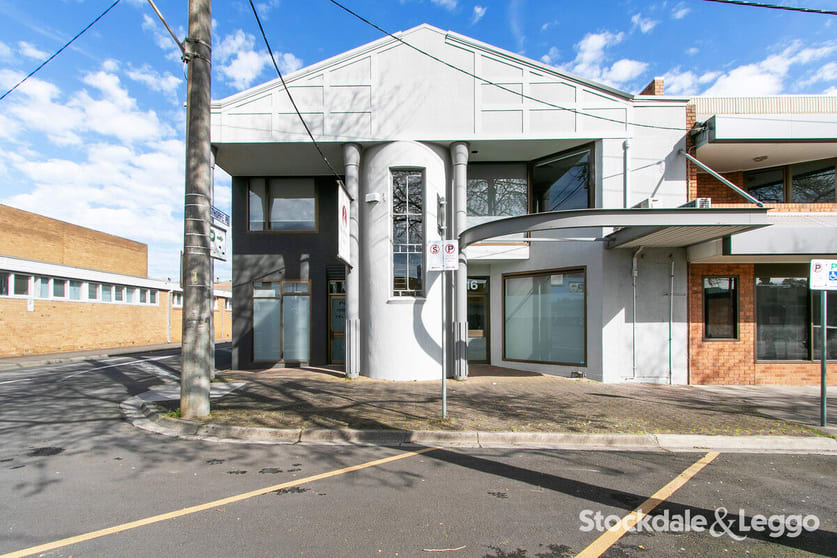 Click to view all images 16 Kirk Street Moe VIC 3825 - Image 1