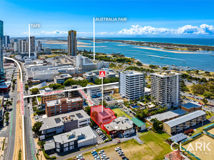 Click to view all images 9 Seabank Lane Southport QLD 4215 - Image 3