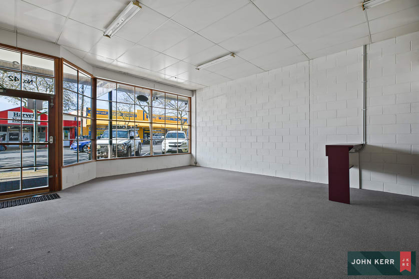 Click to view all images Shop 3/42 Moore Street Moe VIC 3825 - Image 2