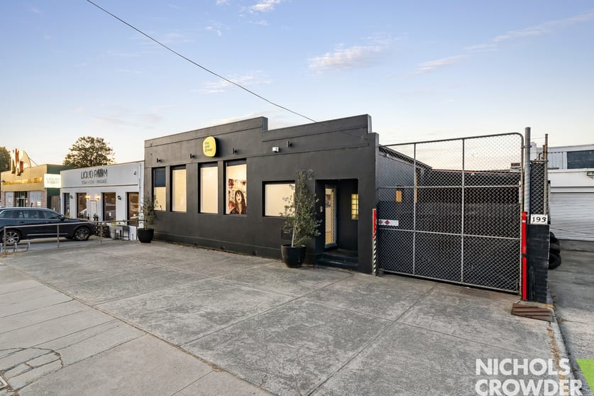 Click to view all images 193 Bay Road Sandringham VIC 3191 - Image 2