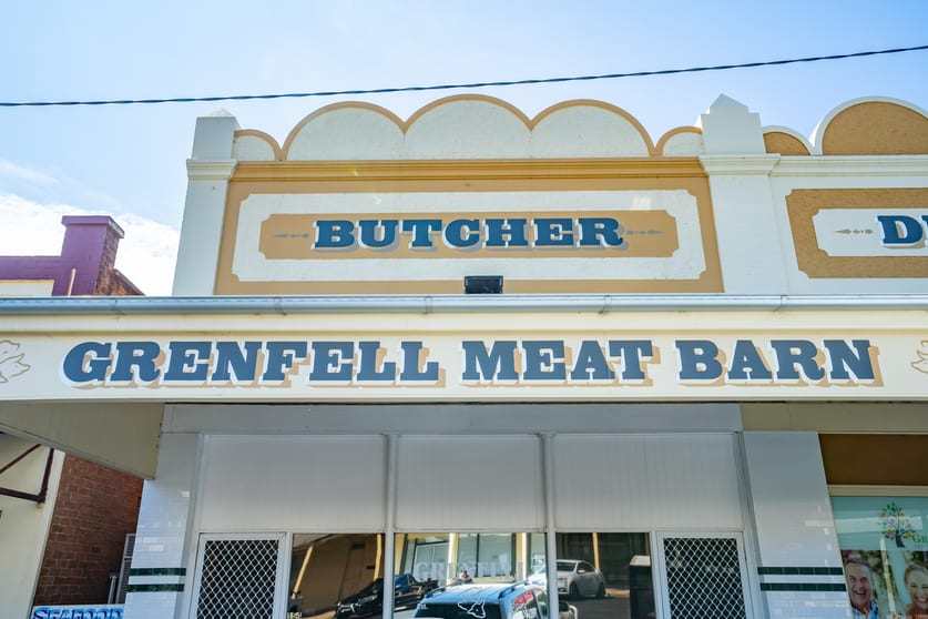 Click to view all images 154 Burrangong Street Grenfell NSW 2810 - Image 3