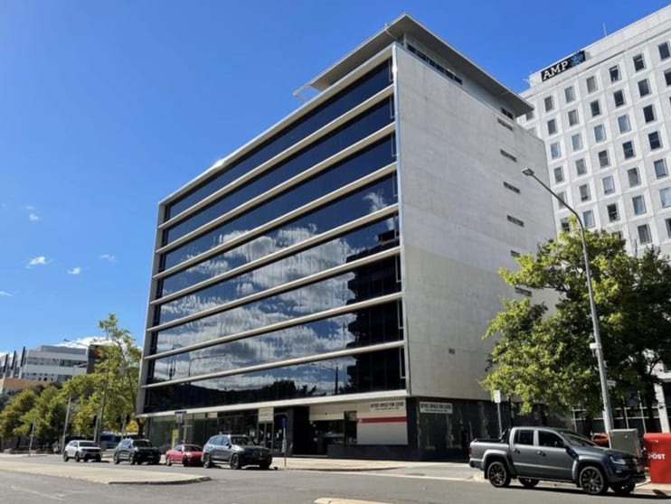 Click to view all images 1/28 University Avenue Canberra ACT 2601 - Image 3