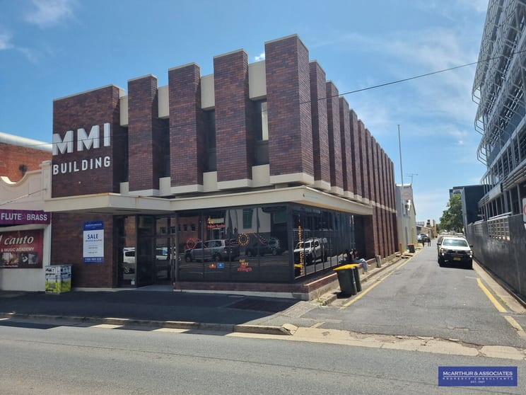 Click to view all images Rockhampton City QLD 4700 - Image 1