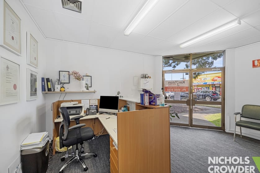 Click to view all images 6/147 Centre Dandenong Road Cheltenham VIC 3192 - Image 3
