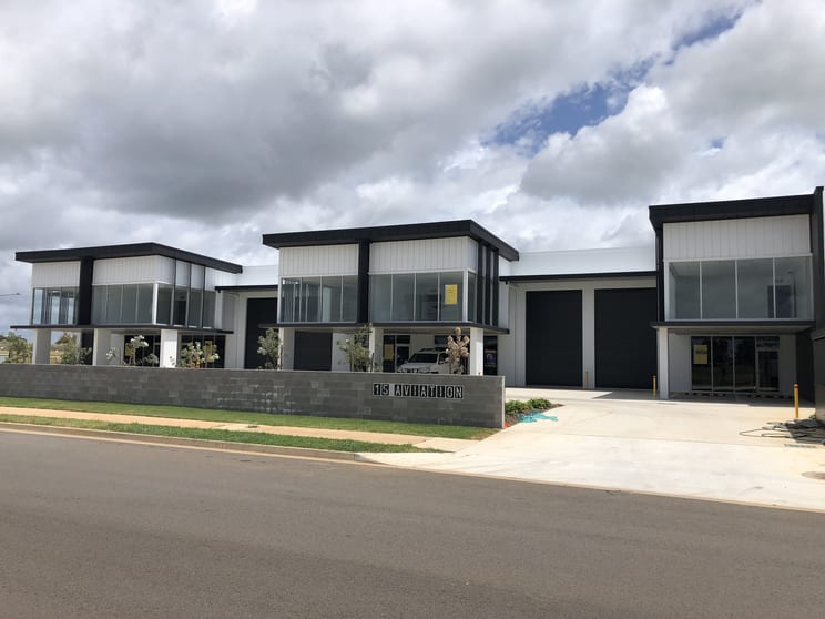Click to view all images 4/15 Aviation Crescent Kensington QLD 4670 - Image 2