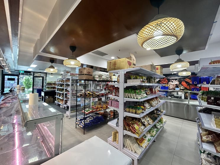 Click to view all images Units 183 & 184/6-8 Gribble Street Gungahlin ACT 2912 - Image 1